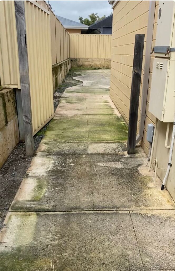 bertram-rental-property-before-pressure-cleaning