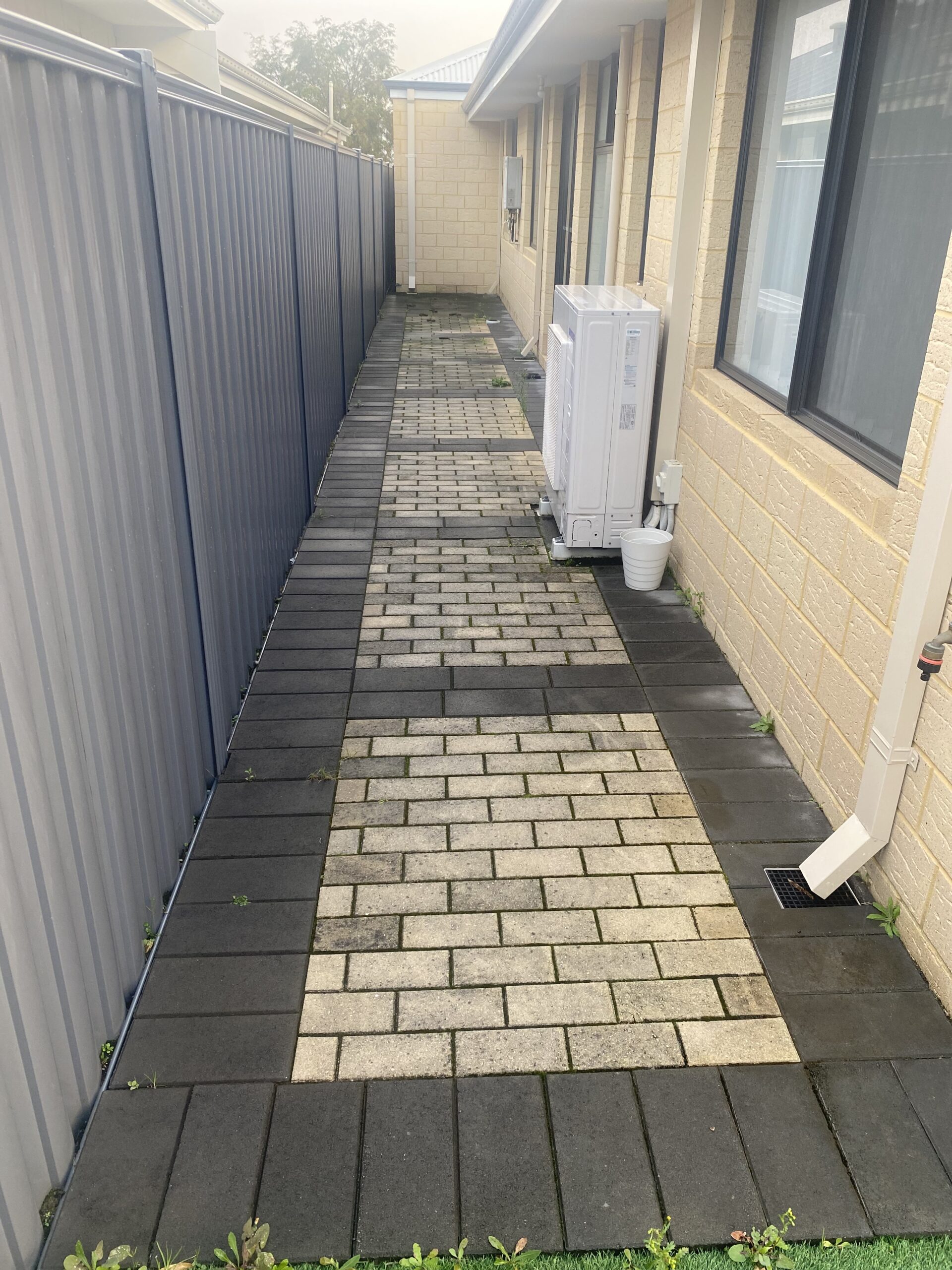 wellard-paver-cleaning-before