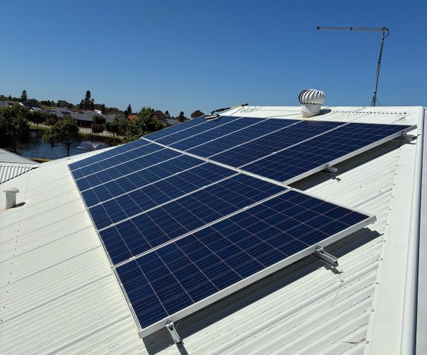 baldivis-solar-panels-after-professional-cleaning