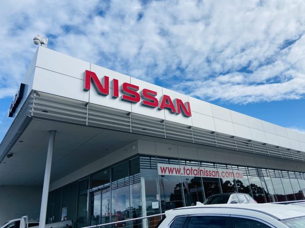 nissan cannington signage clean