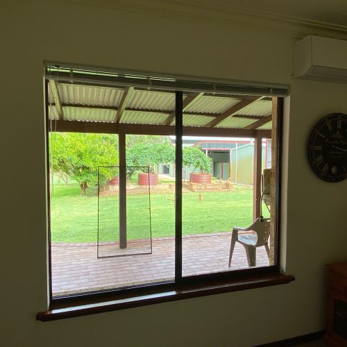 oakford-character-home-window-cleaning-brown-frames